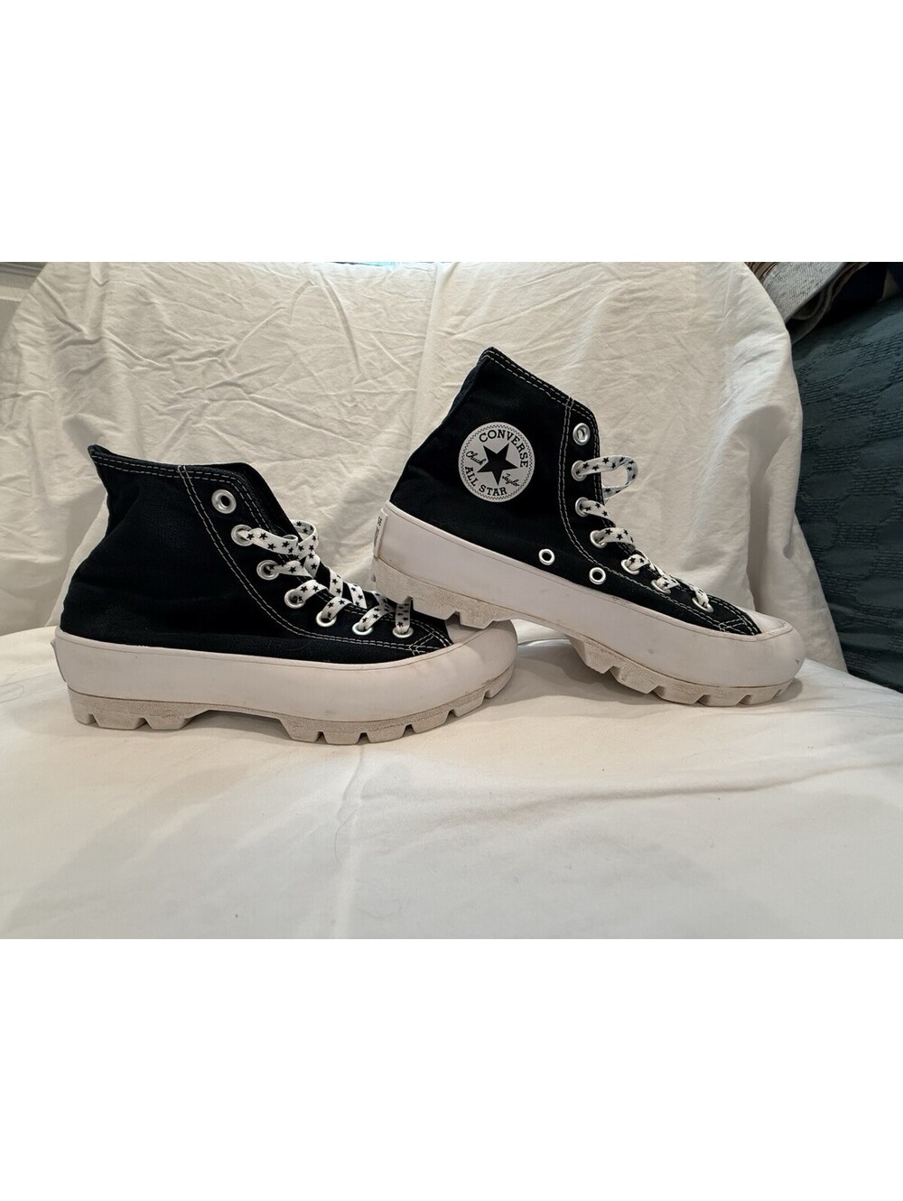 Size 6 - Converse Chuck Taylor All Star Lugged High Black W